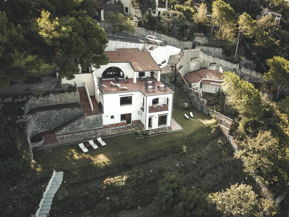Villa Crawford Сан Никола Арчела Екстериор снимка